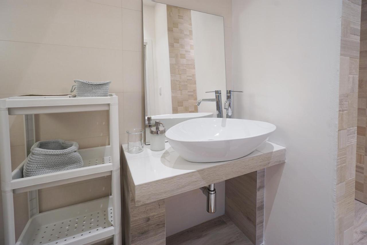 בולוניה Ghisello Luxury Guesthouse 1 מראה חיצוני תמונה